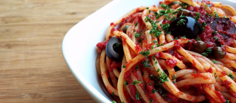 comidas-italianas-spaghetti-alla-puttanesca